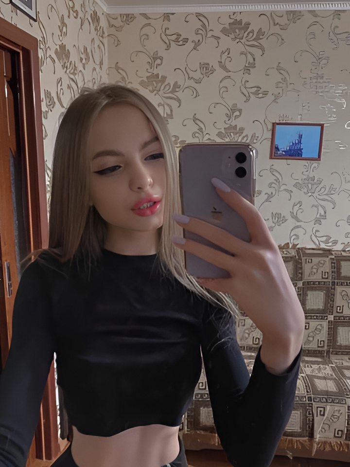 Ева привлекательная девушка из Камышина цена от 4000 руб