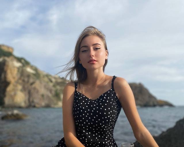 Людмила привлекальеная девушка из Камышина цена от 3000 руб