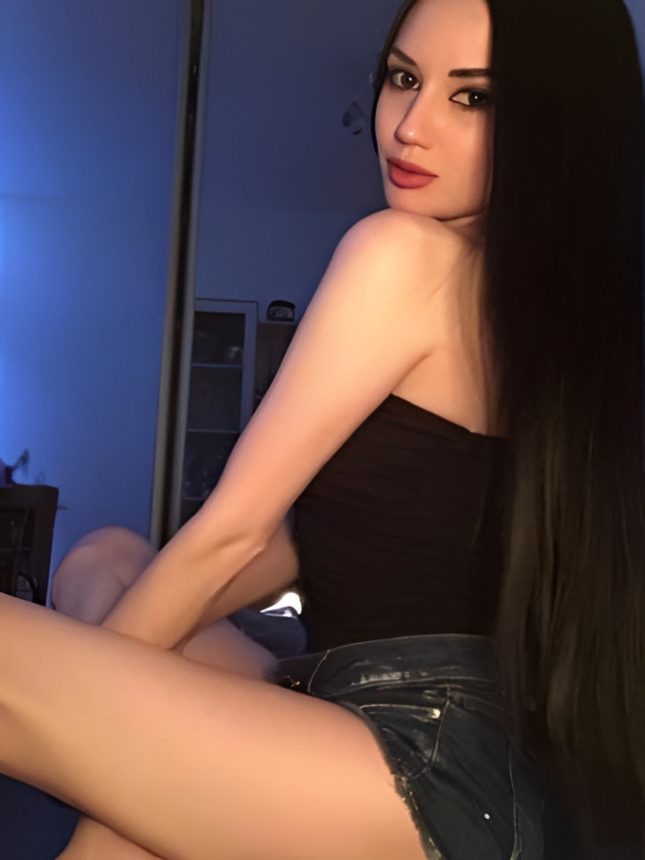 Индивидуалка Слава, доступна для личного знакомства от 4000 руб