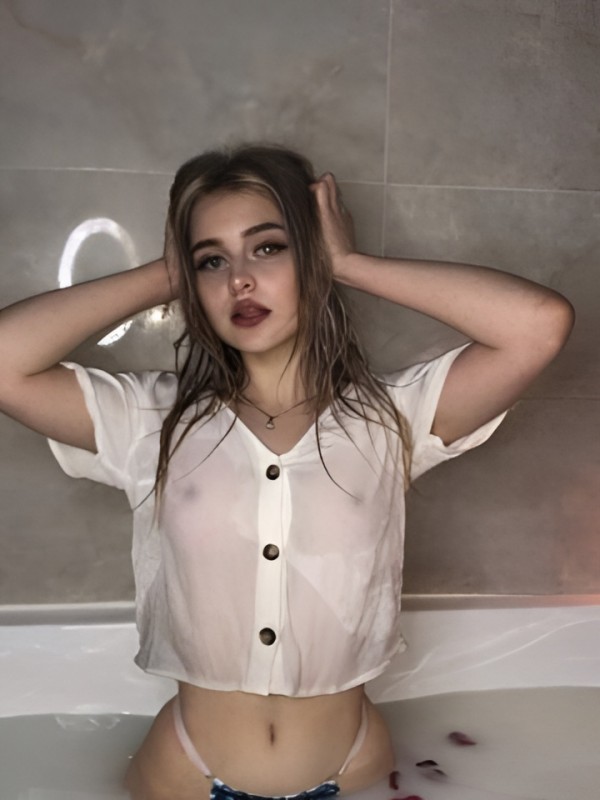 Илона привлекательная девушка из Камышина цена от 4000 руб