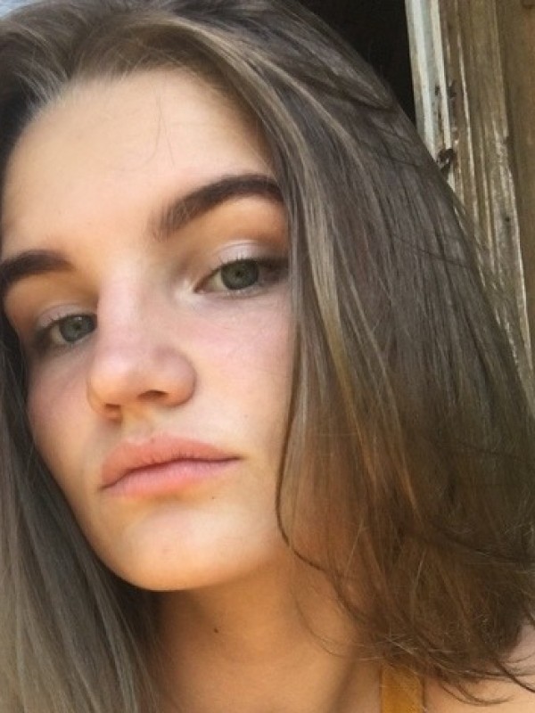 Клава привлекательная девушка из Камышина цена от 3000 руб