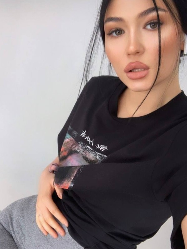 🎥 Машка привлекательная девушка из Камышина цена от 3500 руб