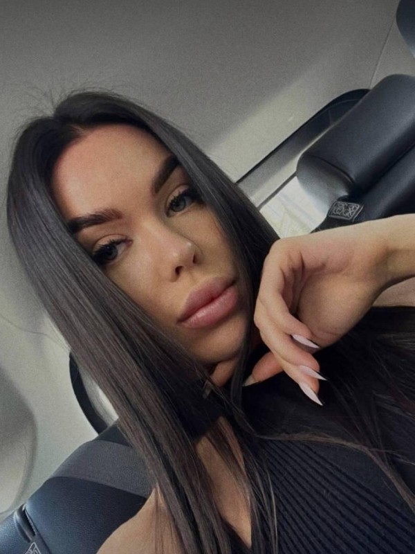 Наташа привлекательная девушка из Камышина цена от 8000 руб